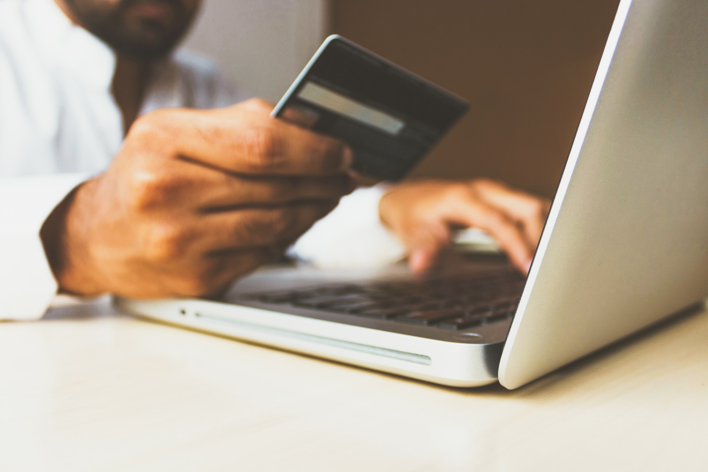 The Rise of Digital Banking in the UAE: Revolutionizing Customer Experiences with CRM